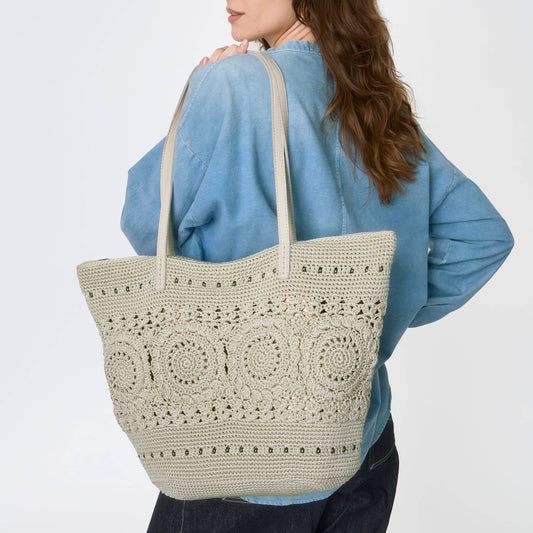 The Sak Faye Large Tote - Hand Crochet - Natural Medallion