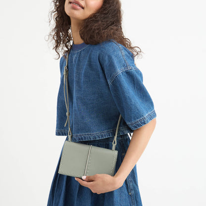 The Sak Los Feliz Phone Wallet - Leather - Meadow